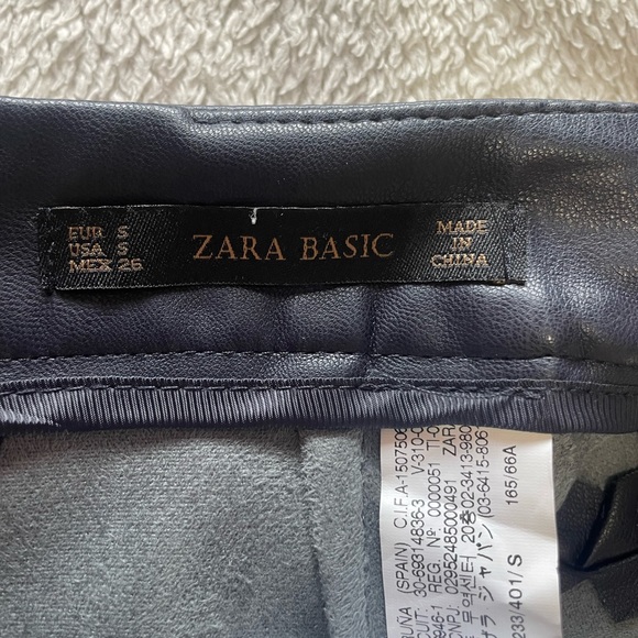 Navy Women’s Pencil Skit - Picture 3 of 11